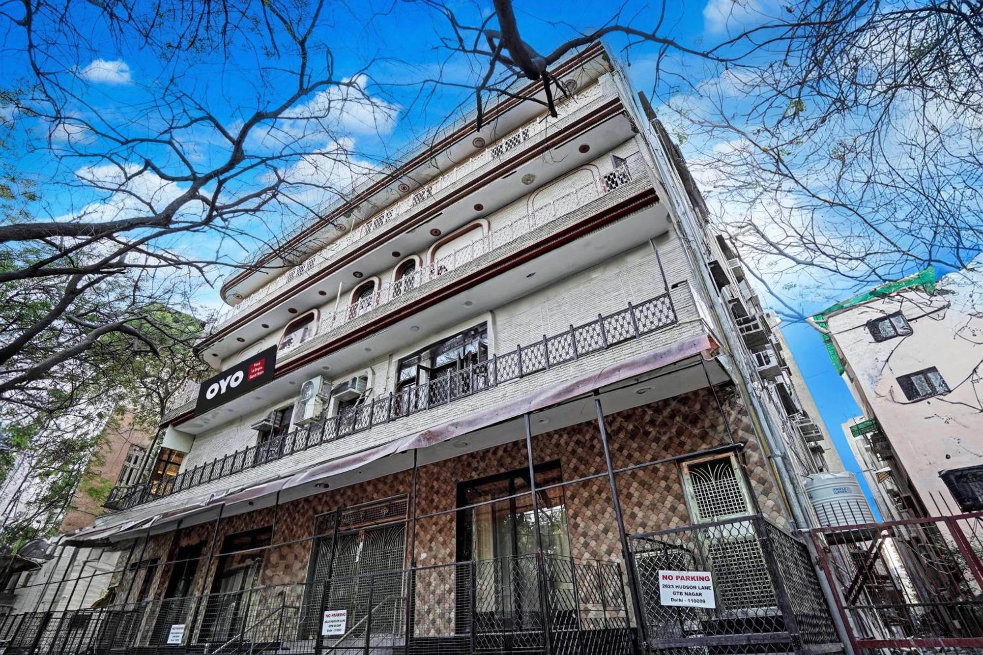 Hotel O Le Empire Stay House New Delhi Exterior photo